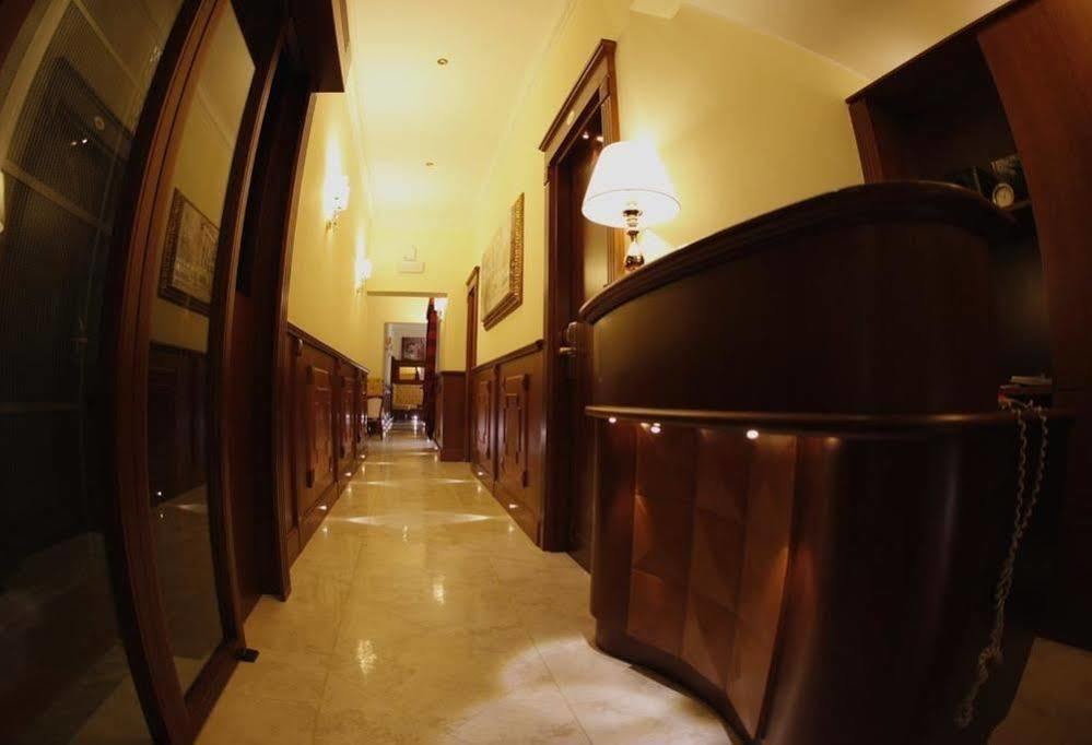 Domus Augusta Bed & Breakfast Rome Luaran gambar