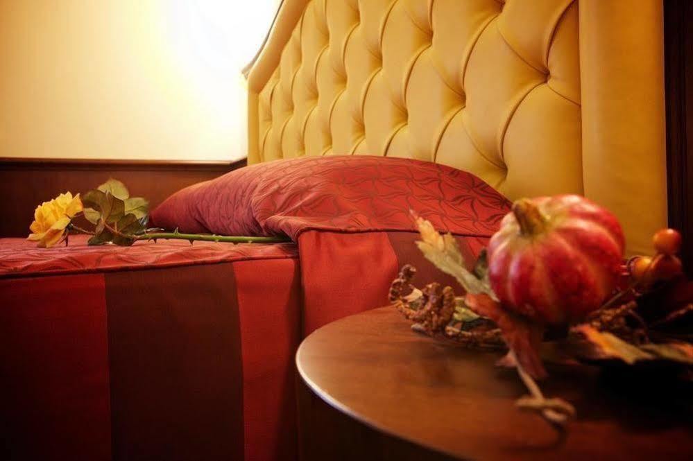 Domus Augusta Bed & Breakfast Rome Luaran gambar
